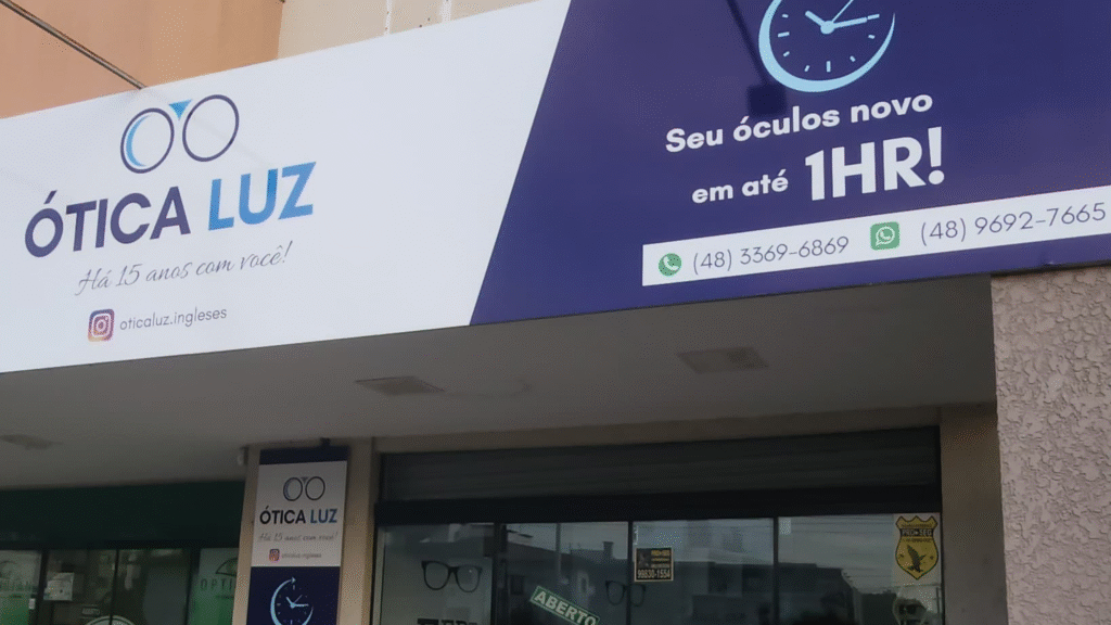 Cópia de Cópia de Compre R$50 em produtos Vólia e ganhe um sachê de desidrat!